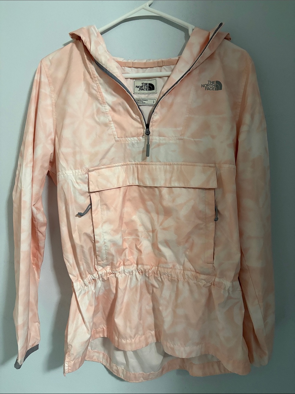 North face wind jacket.